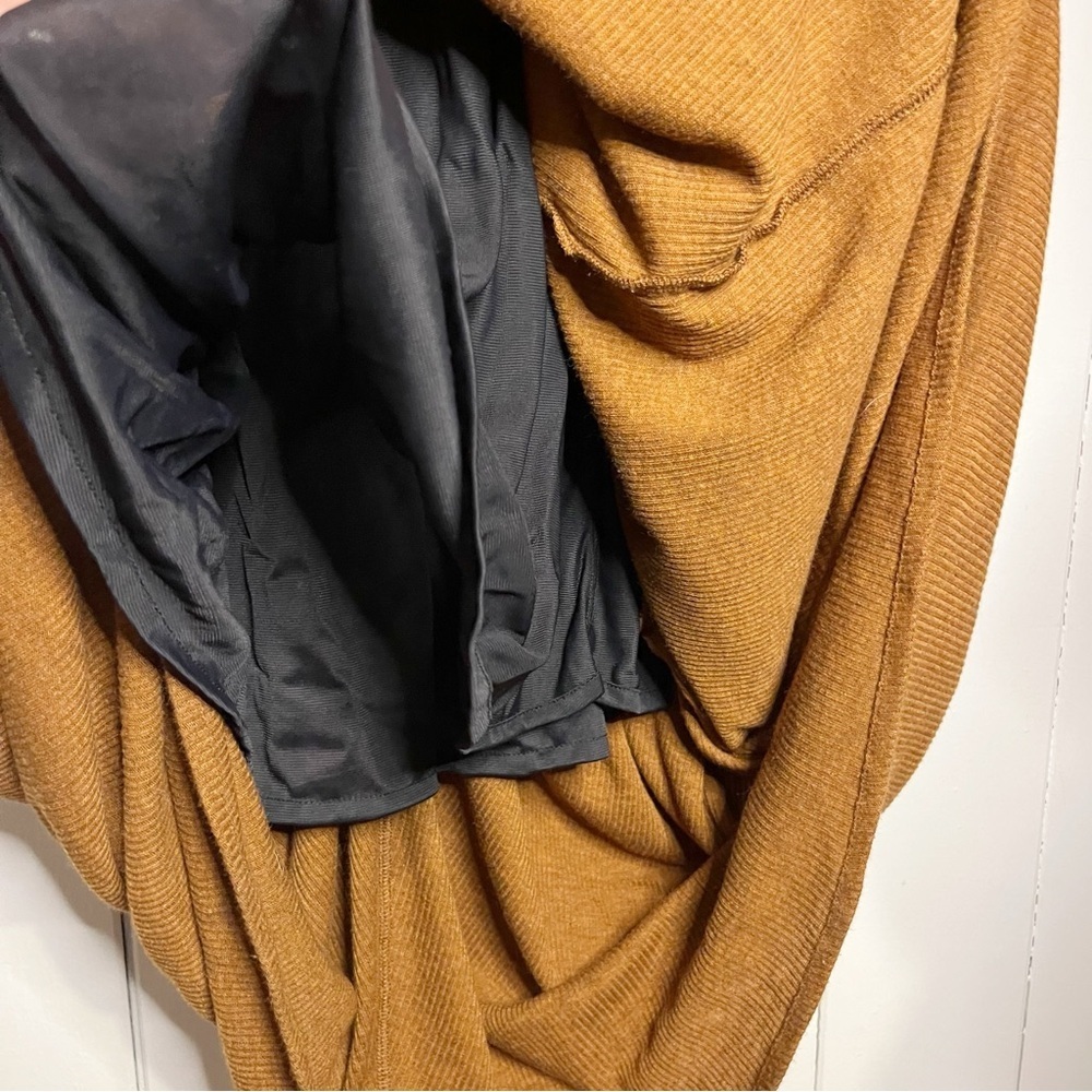 Animale Rust Ribbed Maxi Dress. Size XL. - Picture 7 of 10